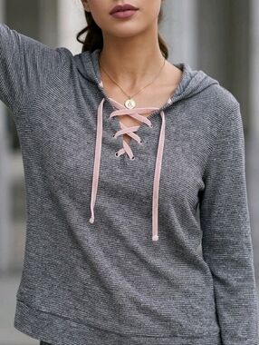 Maurices' Gray Hooded Lace-Up Pullover Top with Pink Ties Size Medium